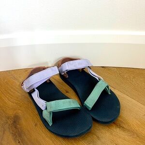 Teva Original Universal Sandal in Purple Mint Brown